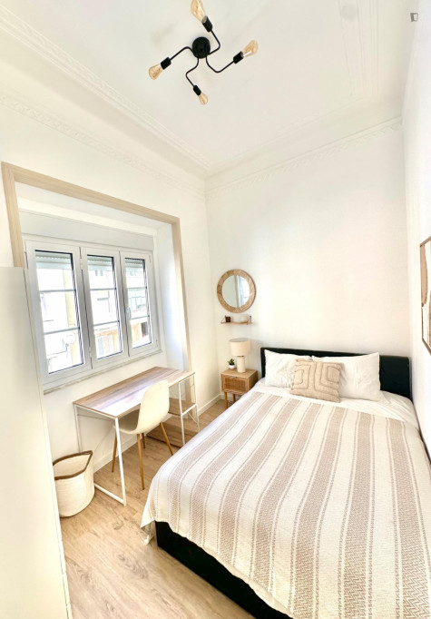 Wonderful bedroom in the city center - Lisbonne - chambre - ImmoJeune