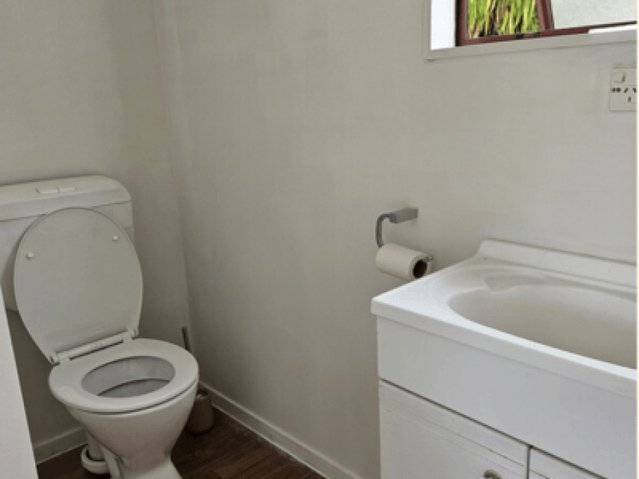 Single bedroom 