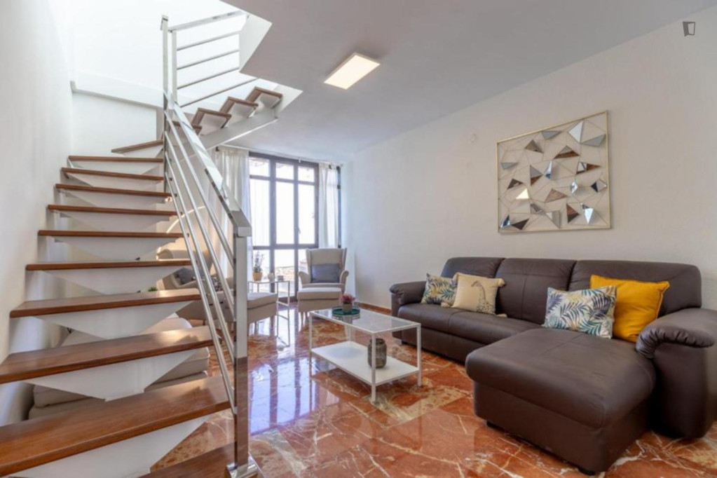 Sunny 2-bedroom apartment in Centro Histórico - Malaga - chambre - ImmoJeune