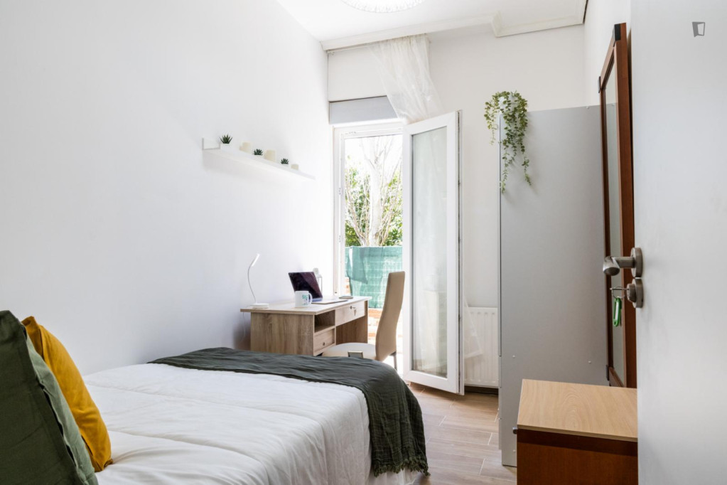 Pleasant single bedroom in Numancia - Madrid - chambre - ImmoJeune