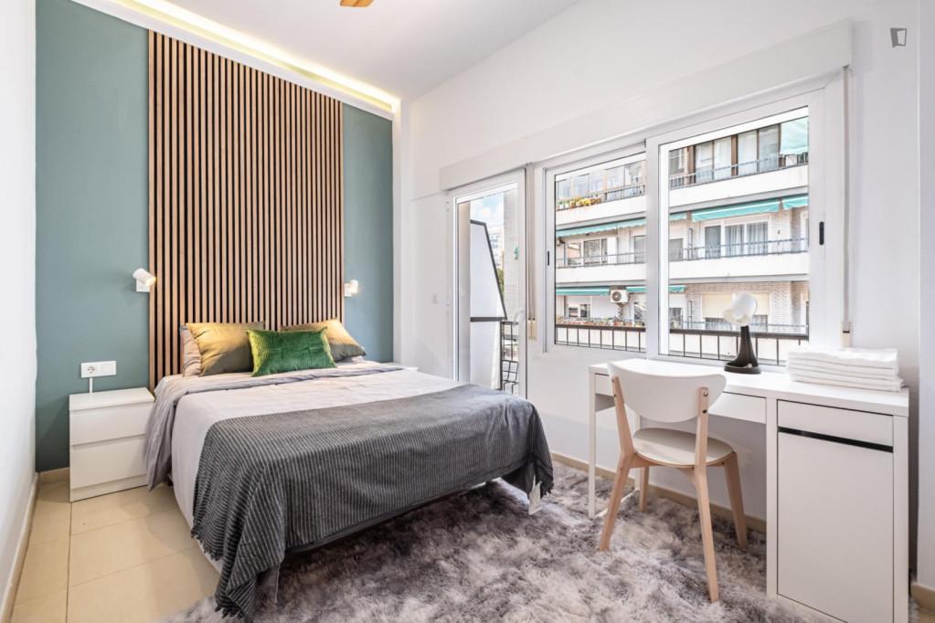 Excellent double bedroom in Benalua - Alicante - chambre - ImmoJeune