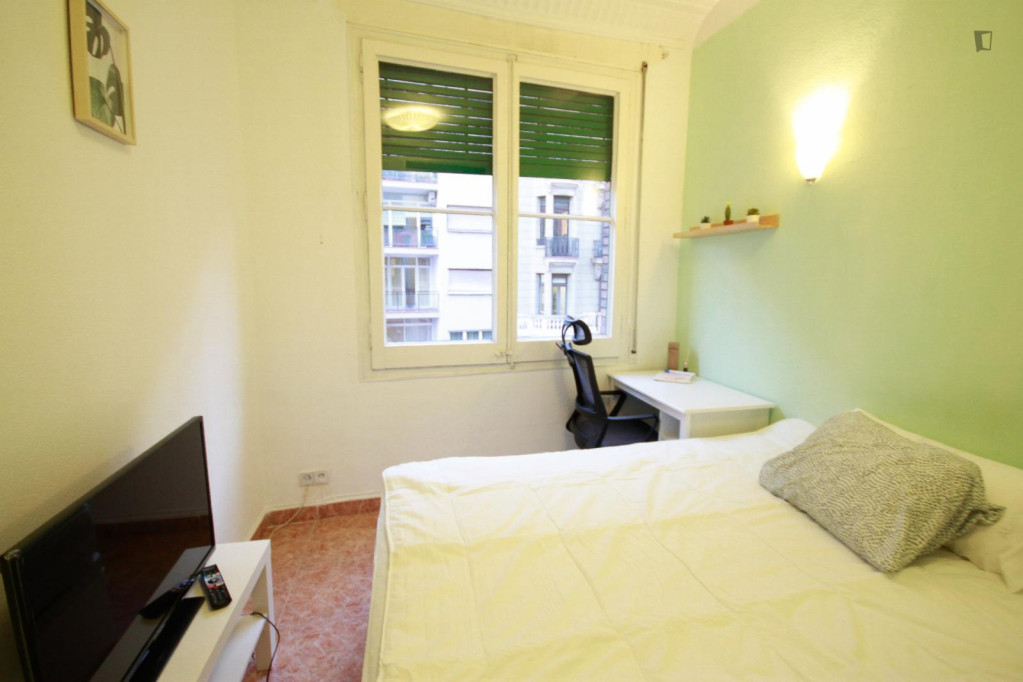Comfortable single bedroom in shared flat in Sarrià - Sant Gervasi - Barcelone - chambre - ImmoJeune