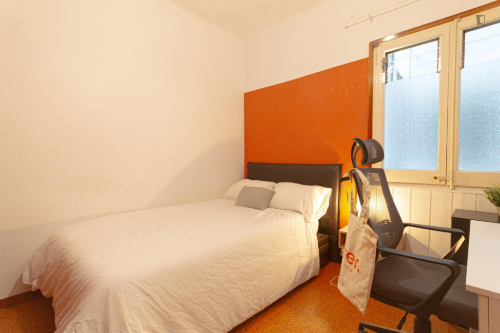 Nice double bedroom in El Fort Pienc - Barcelone - chambre - ImmoJeune