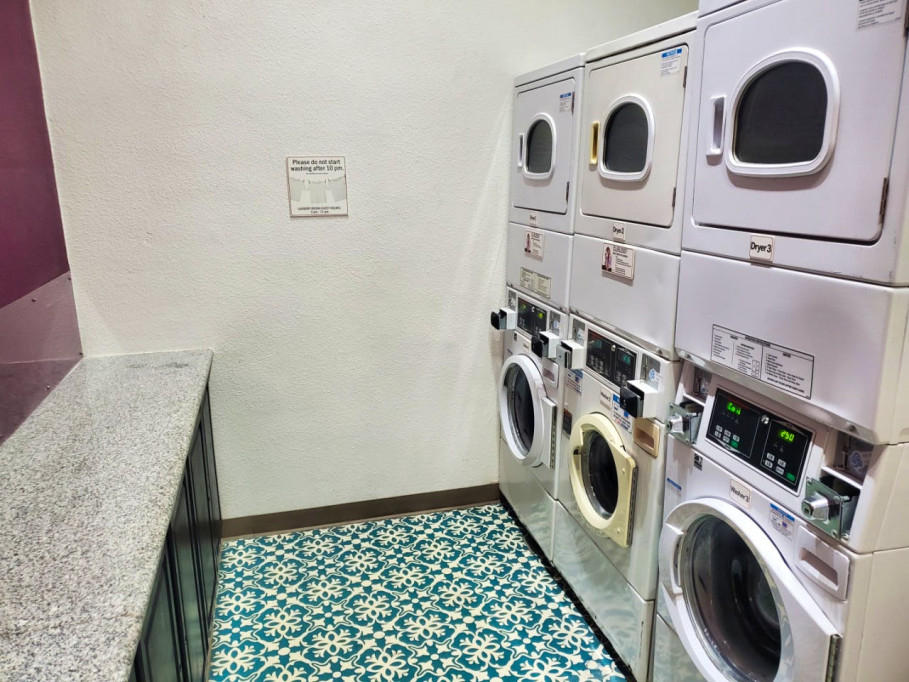 Vibrant Coliving Space with Community Vibe in Historic Gaslamp Quarter