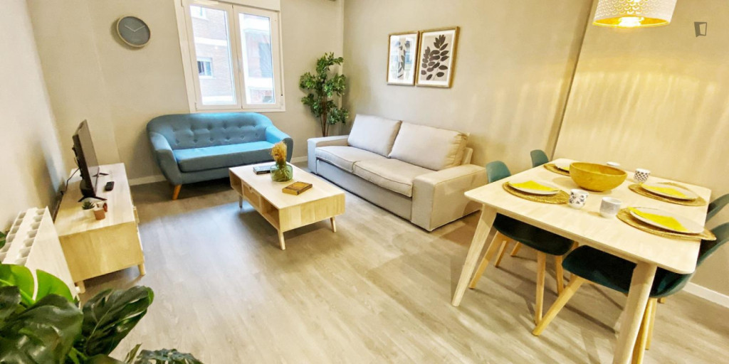 Charming 4-bedroom apartment near Universidad Politécnica de Madrid  - Madrid - chambre - ImmoJeune