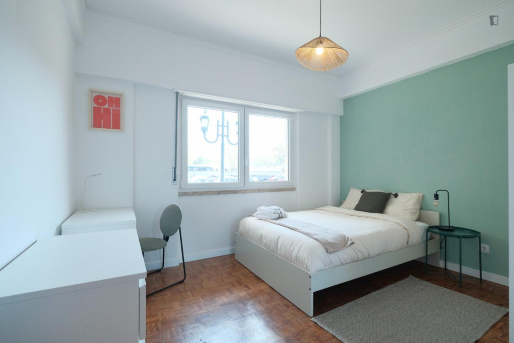 Bright double bedroom in Benfica - Lisbonne - chambre - ImmoJeune