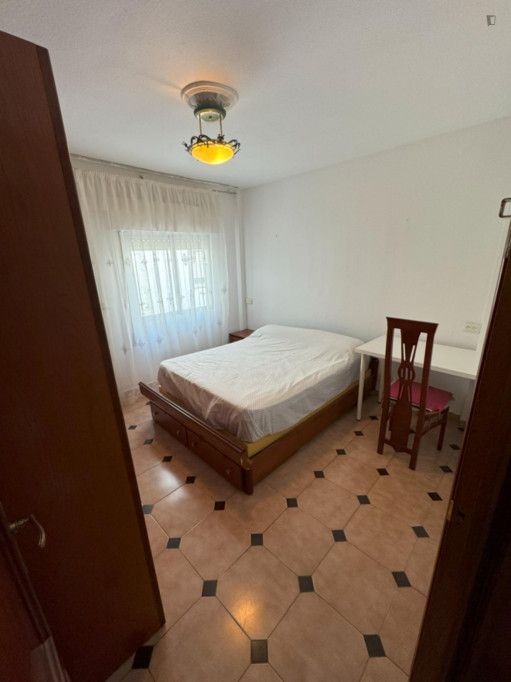 Cosy double bedroom in shared flat in Getafe - Madrid - chambre - ImmoJeune