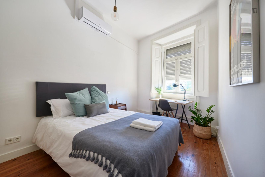 Large double bedroom in the center of Lisbon - Lisbonne - chambre - ImmoJeune