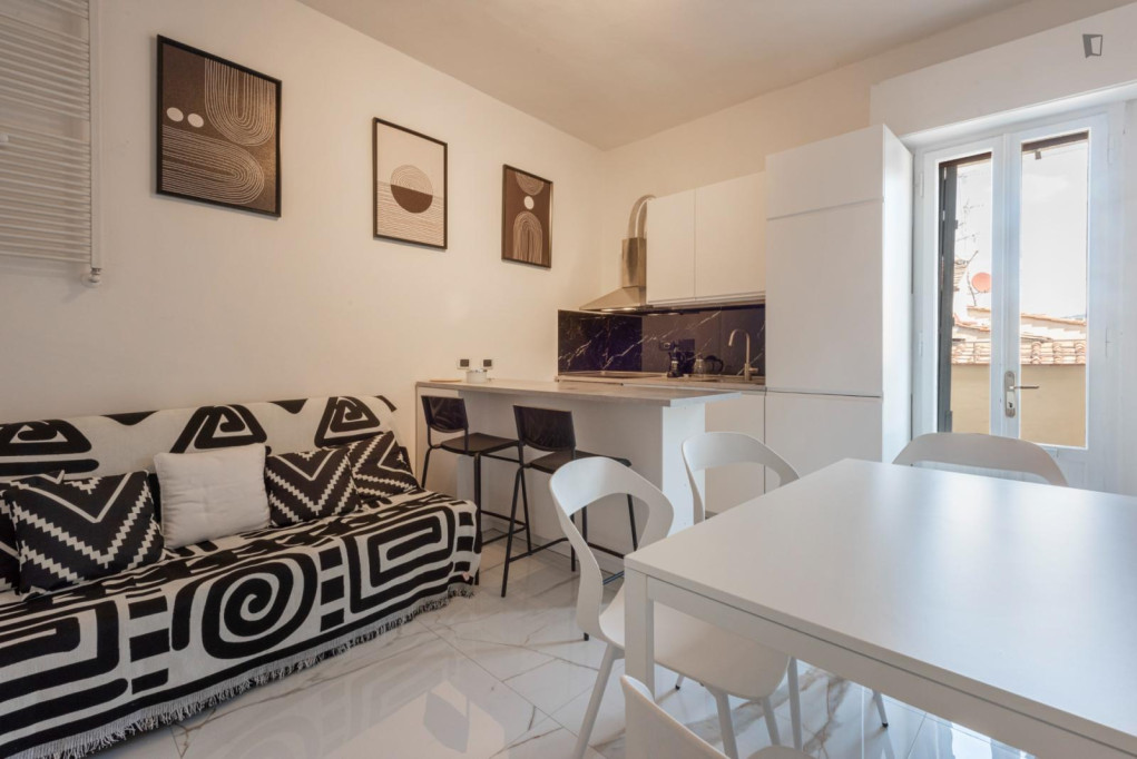 Excellent 4-bedroom apartment in  Santa Maria Novella - Florence - chambre - ImmoJeune
