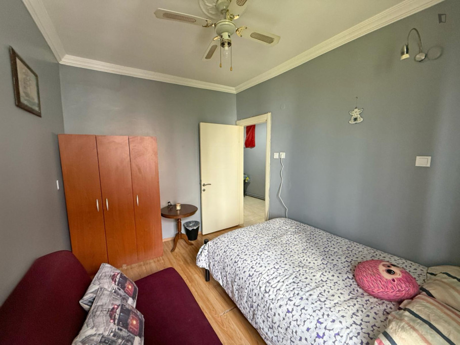 Homely double bedroom in Dolapdere