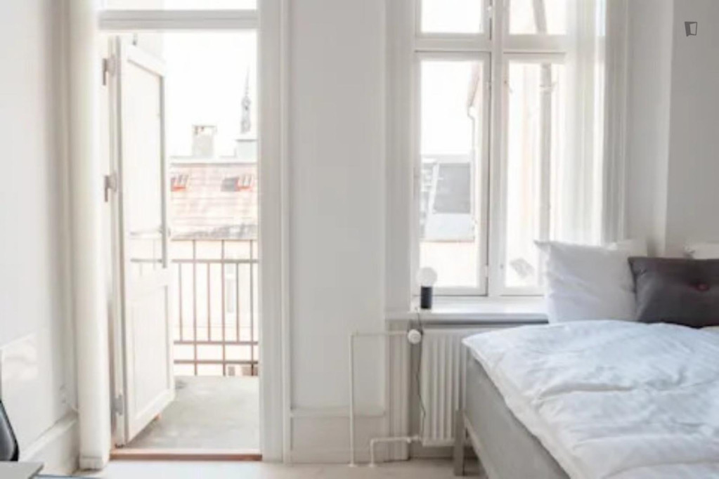 Shiny double bedroom near Copenhagen University  - Copenhagen - chambre - ImmoJeune