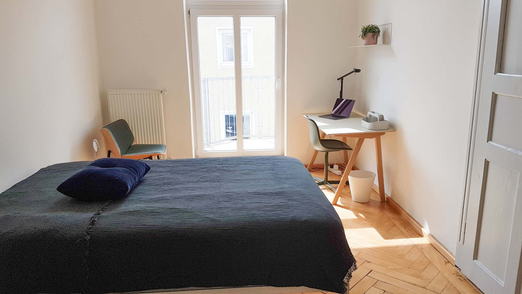 Kamin Room 1 Mighty+