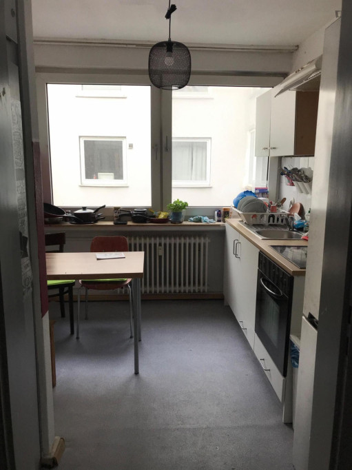 Cozy room with balcony in Altstadt - Bremen - chambre - ImmoJeune
