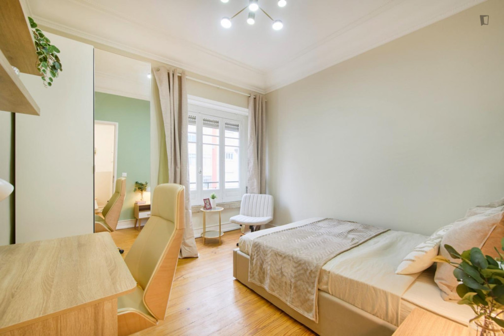 Great looking single bedroom - Lisbonne - chambre - ImmoJeune