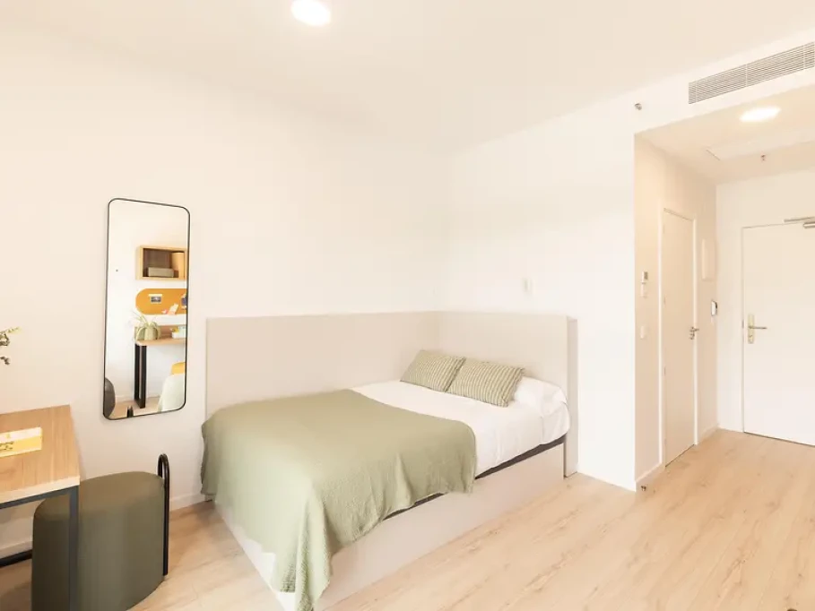 LLac - Barcelone - chambre - ImmoJeune