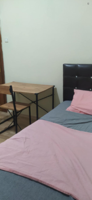 Nice Single Bedroom close to Touristic place Eyup Sultan