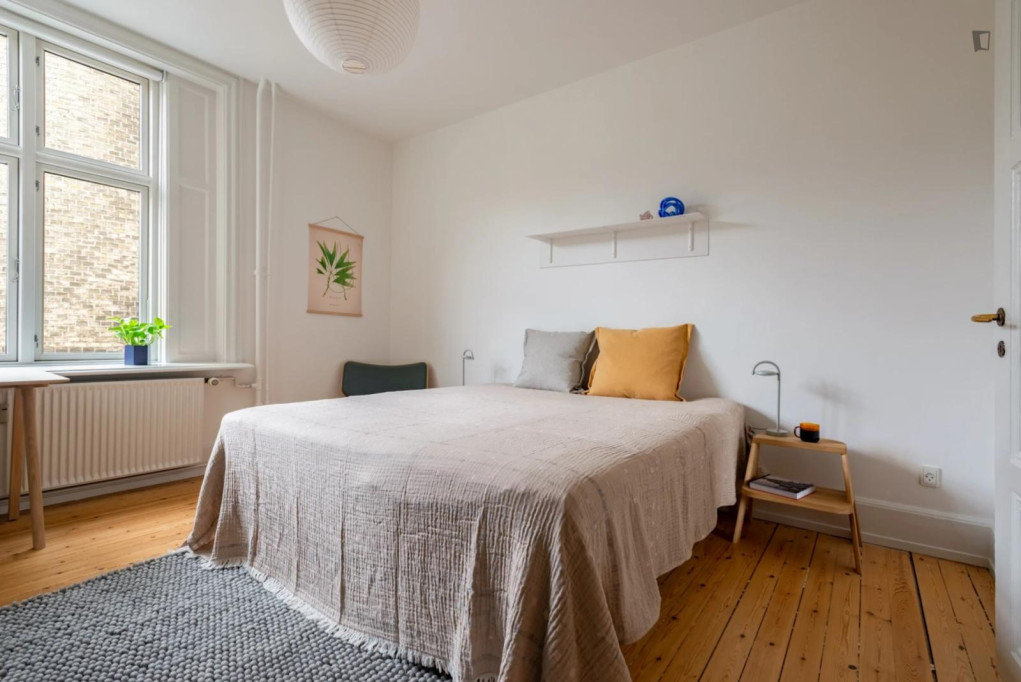 Modern double bedroom in shared flat in vibrant Indre By - Copenhagen - chambre - ImmoJeune