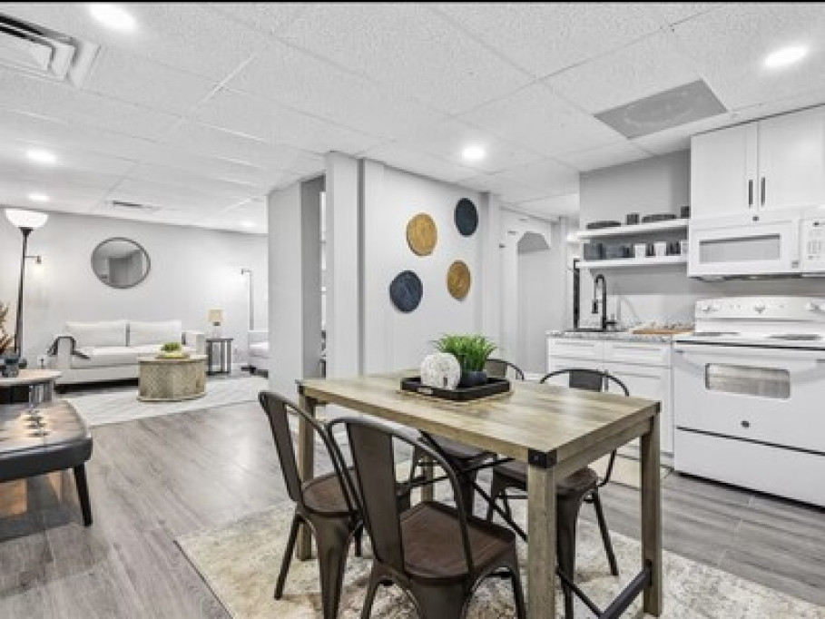 Chic 3BR NearWestEnd ATL+KingBed