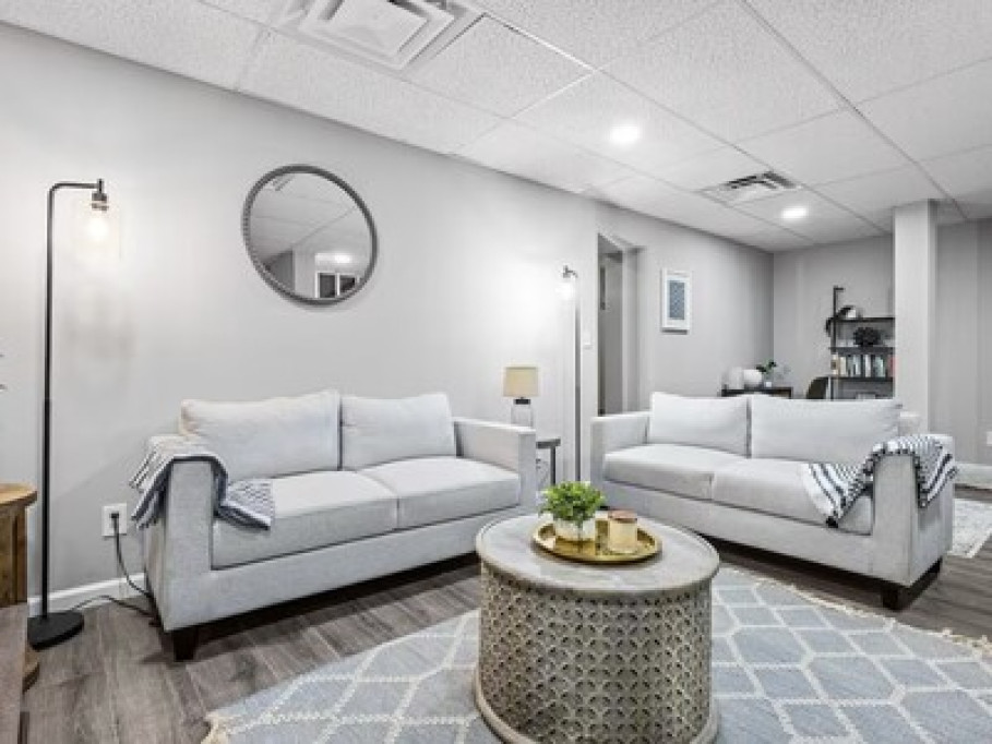 Chic 3BR NearWestEnd ATL+KingBed