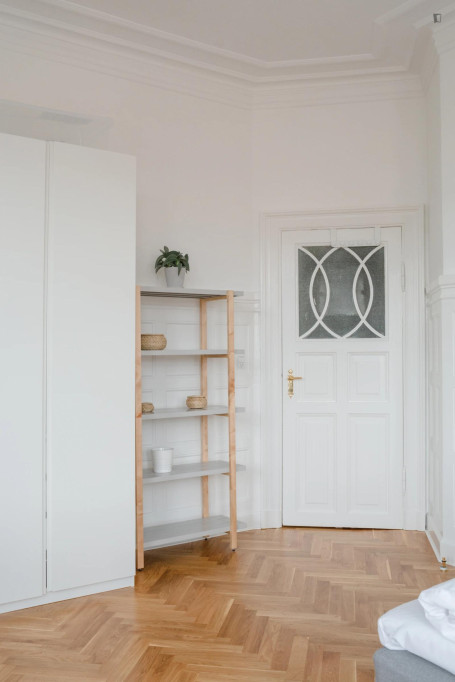 Cool double bedroom in shared flat in Indre By