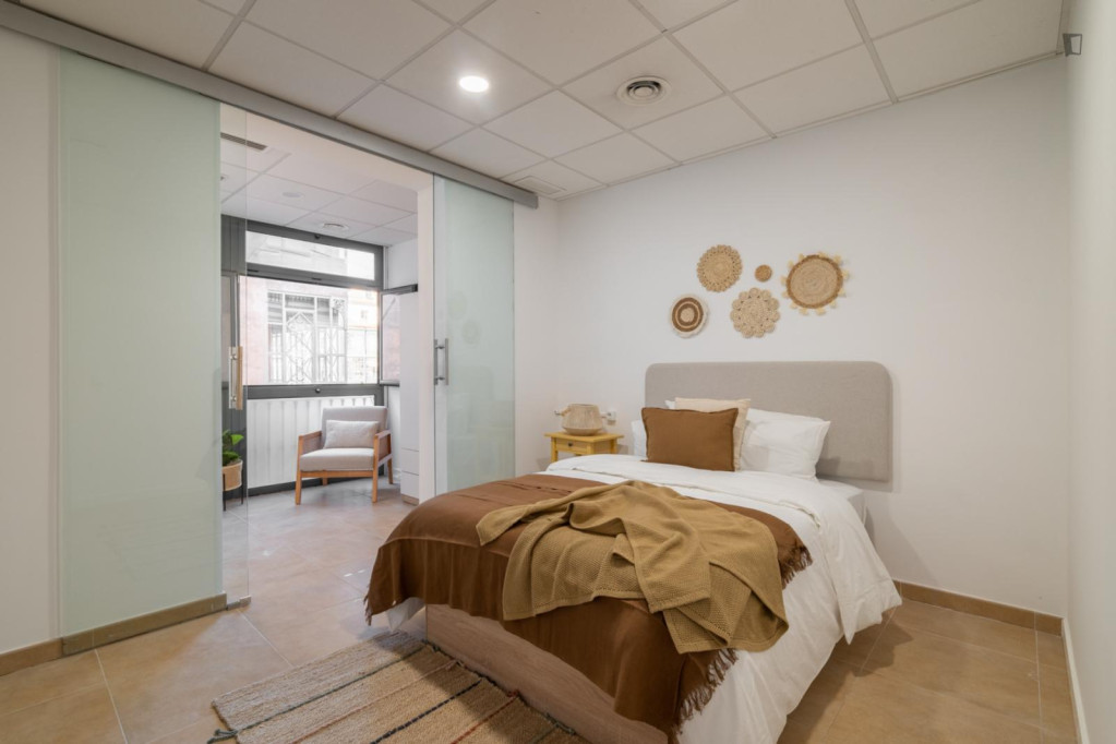 Ample double bedroom in Dreta de l'Eixample - Barcelone - chambre - ImmoJeune