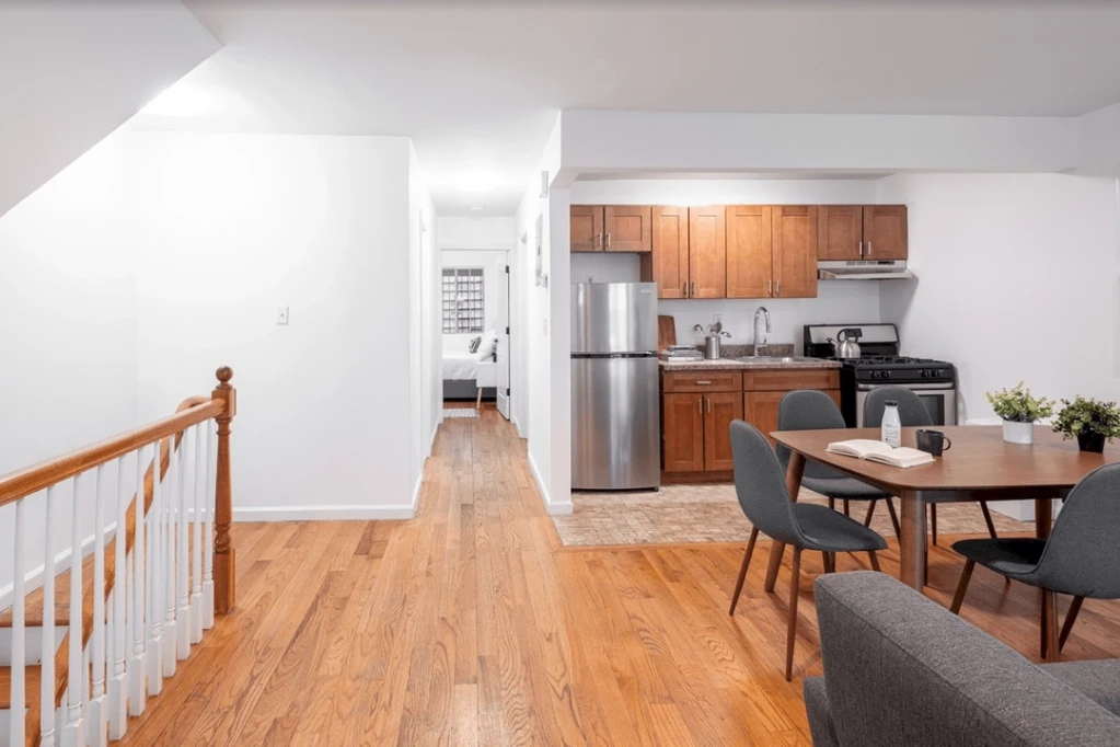 Bushwick - Jefferson St #527