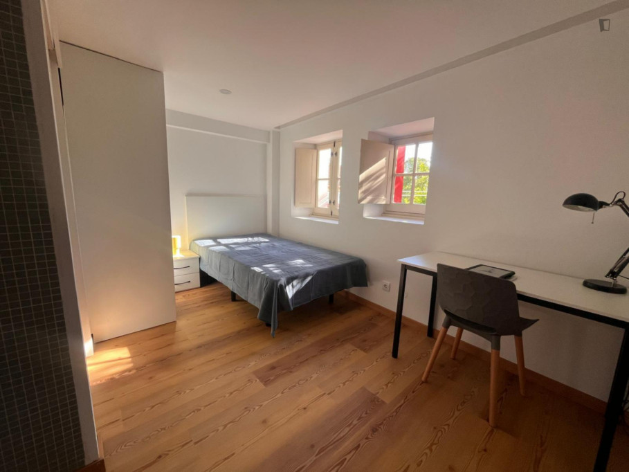 Very nice studio in Downtown Coimbra - Coimbra - chambre - ImmoJeune