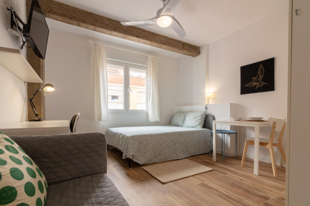 Attractive 5-bedroom apartment - Valence - chambre - ImmoJeune