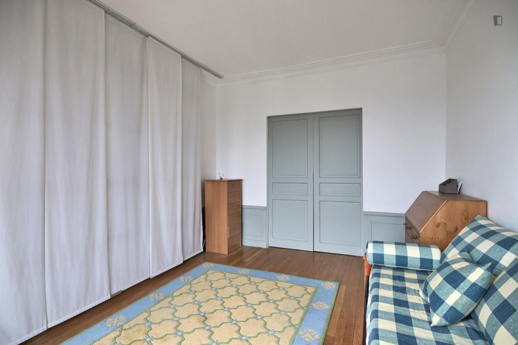 Cosy 2 bedroom apartment near Port Royal train station