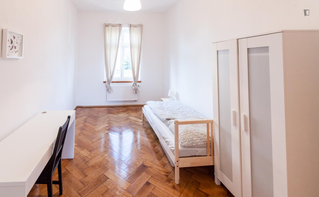 Bright single bedroom in Feldmüllersiedlung - Munich - chambre - ImmoJeune