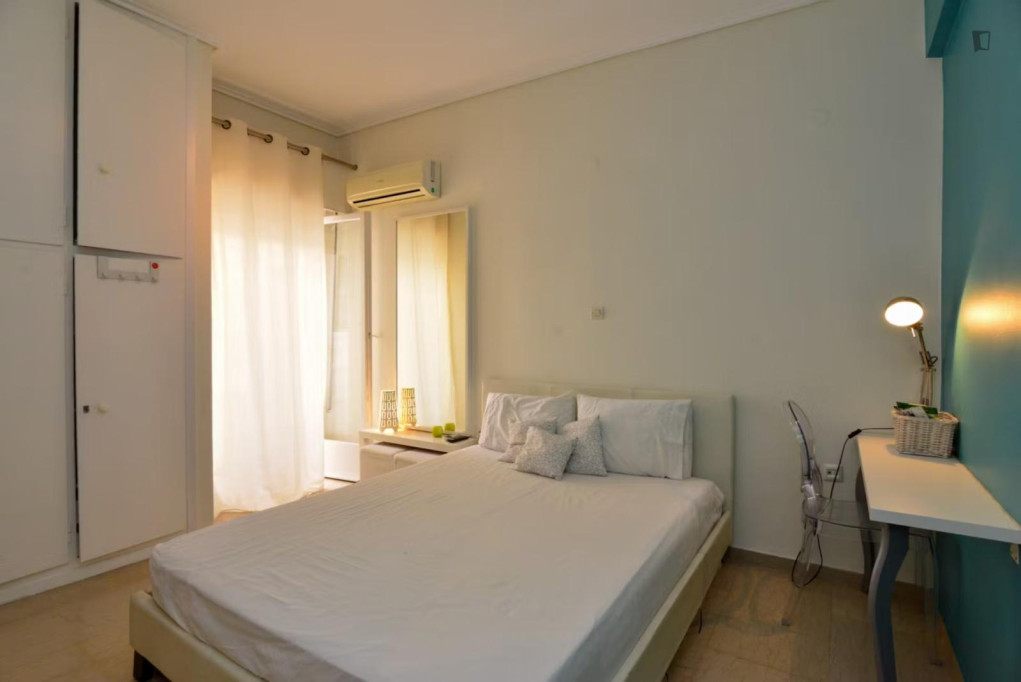 Cosy 1 bed flat in the Pangrati area - Athens - chambre - ImmoJeune