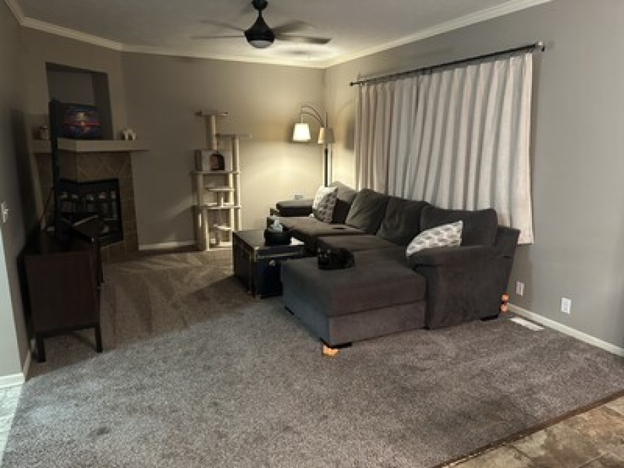 Bedroom for rent
