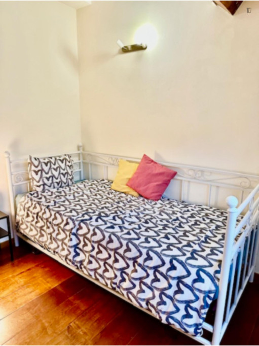 Comfy Single Bedroom close to du Bempt Park - Bruxelles - chambre - ImmoJeune