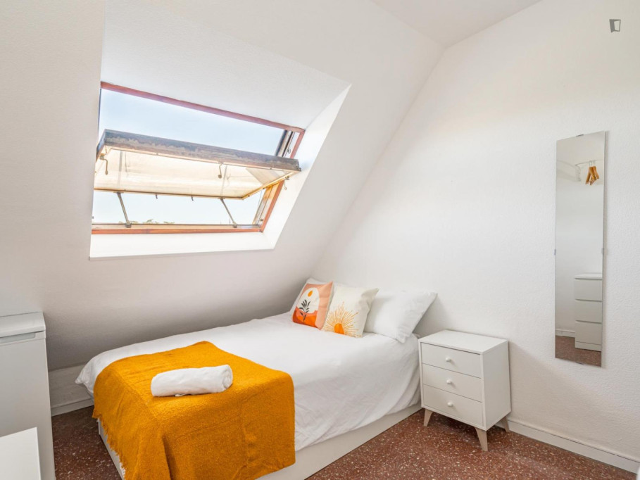 Stupendous double bedroom in Casa de Campo - Madrid - chambre - ImmoJeune