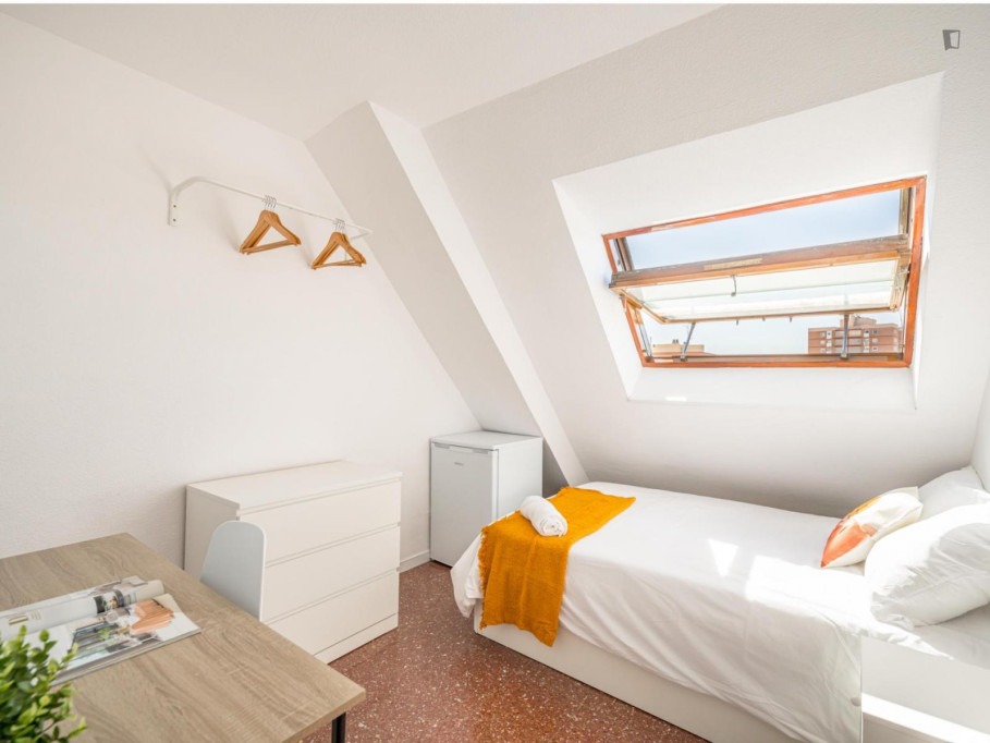 Briulliant double bedroom in Casa de Campo - Madrid - chambre - ImmoJeune