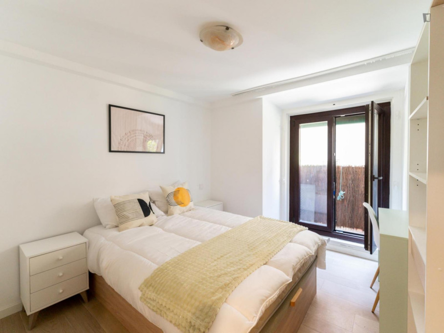 Elegant double bedroom in the Palacio neighbourhood - Madrid - chambre - ImmoJeune
