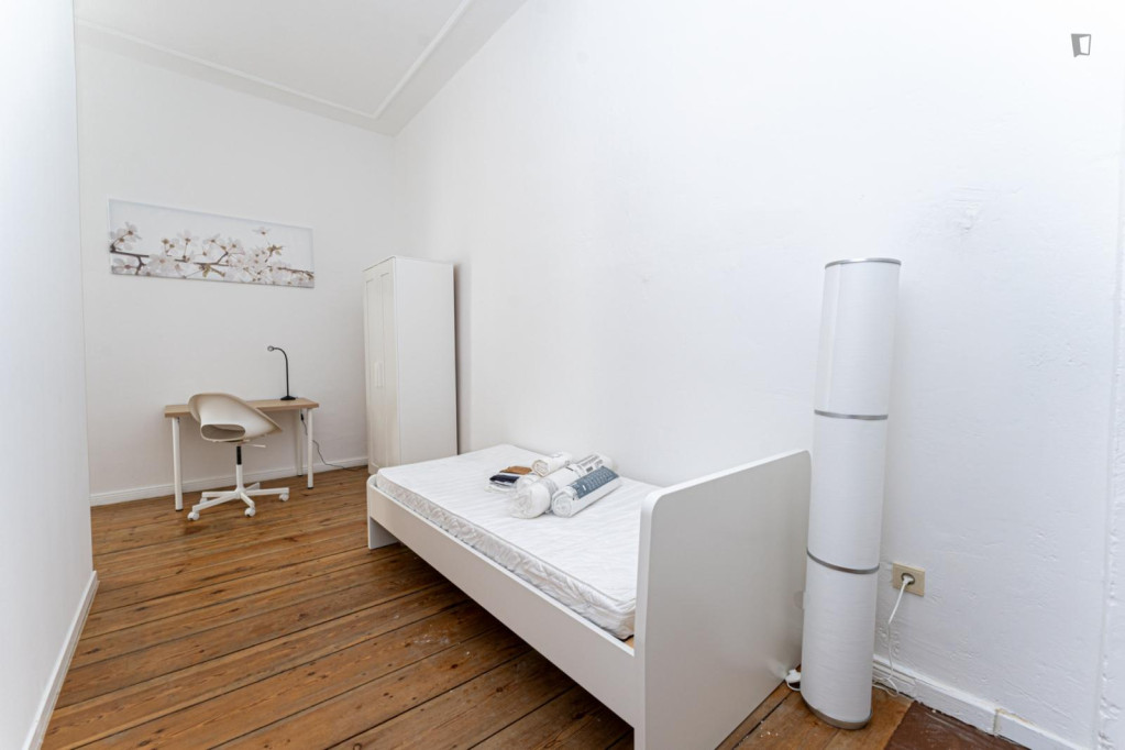 SIngle bedroom in large 4-bedroom apartment - Berlin - chambre - ImmoJeune