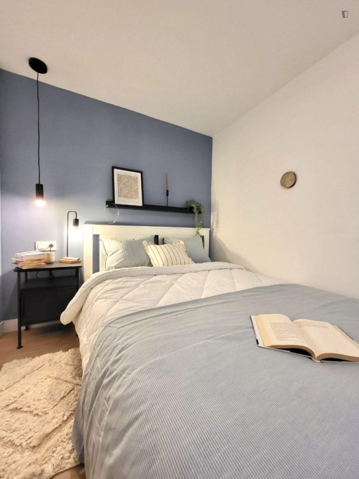 Welcoming single bedroom in shared flat in Pla del Bon Repòs - Alicante - chambre - ImmoJeune