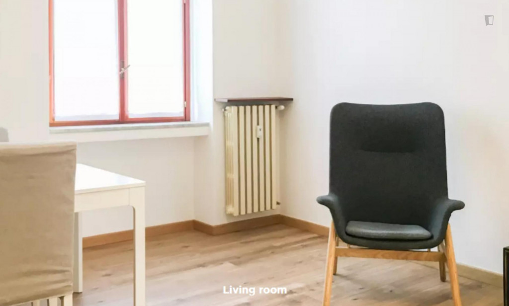 2-bedroom apartment close to Parco Sempione