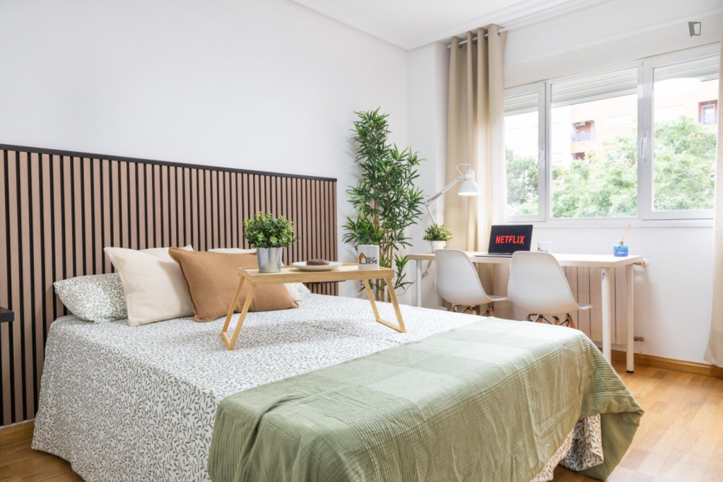 Snug double ensuite bedroom in Getafe - Madrid - chambre - ImmoJeune