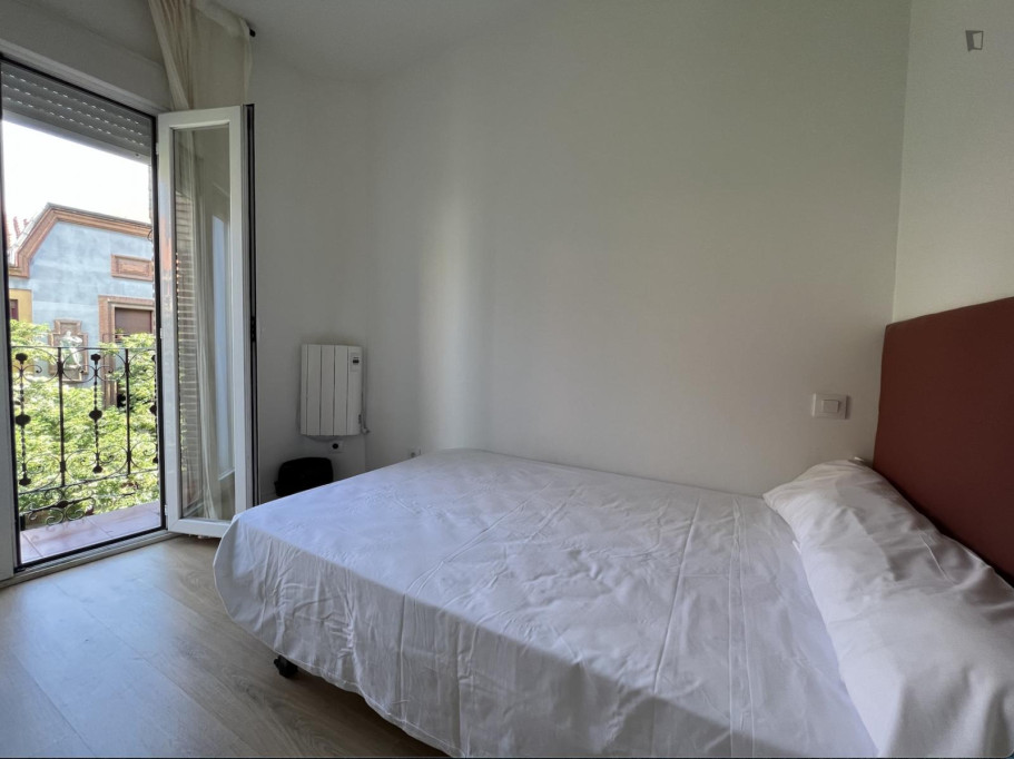 Sublime double bedroom in Bellas Vistas - Madrid - chambre - ImmoJeune