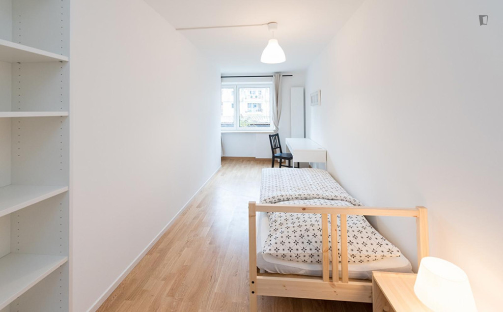 Inviting single bedroom in Untergiesing-Harlaching - Munich - chambre - ImmoJeune