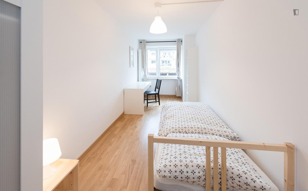 Neat single bedroom in Untergiesing-Harlaching - Munich - chambre - ImmoJeune