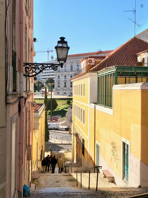 Comfy 1-bedroom apartment in Estrela