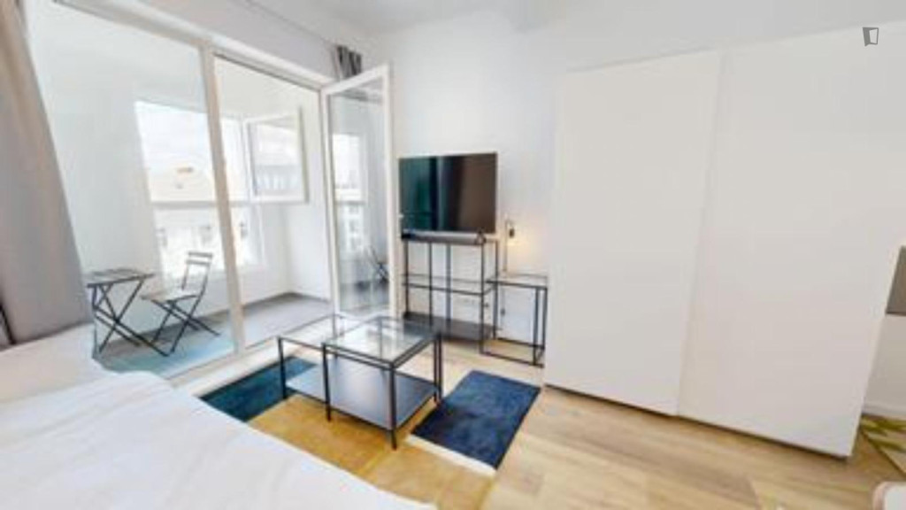 Wonderful studio in Moabit - Berlin - chambre - ImmoJeune