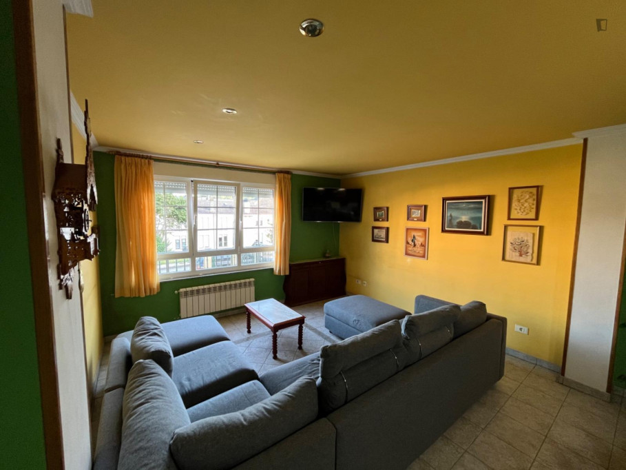 Very comfy single bedroom near Faculdade de Veterinária