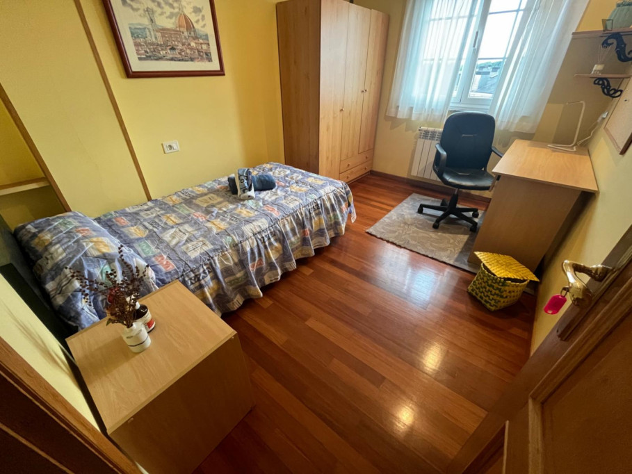 Very comfy single bedroom near Faculdade de Veterinária