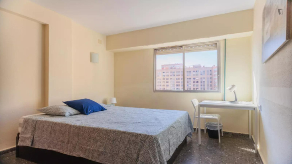 Cosy single bedroom in shared flat near the Valencia Polytechnic University (UPV) - Valence - chambre - ImmoJeune