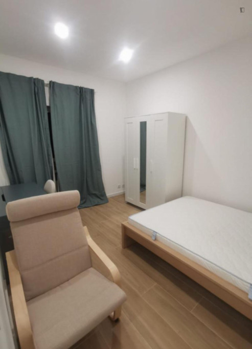 Nice bedroom close to Jardim do Alboi - Aveiro - chambre - ImmoJeune