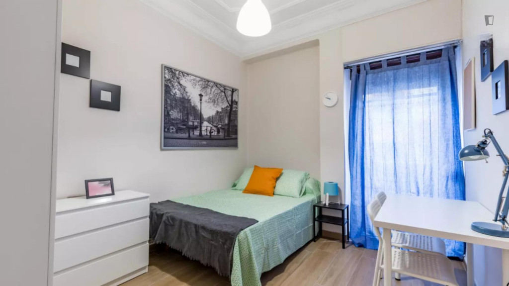 Appealing double bedroom in El Botànic - Valence - chambre - ImmoJeune
